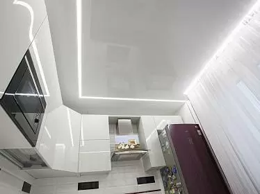 Парящие натяжные потолки